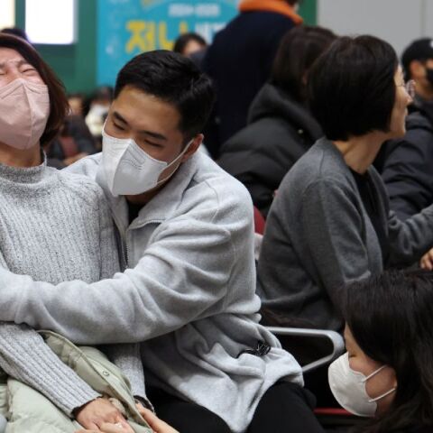 Νότια Κορέα: 5 παιδιά έως 10 ετών μεταξύ των 179 νεκρών από τη συντριβή του αεροπλάνου