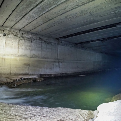 Λίμνη στην υπόγεια κοίτη του Κηφισού