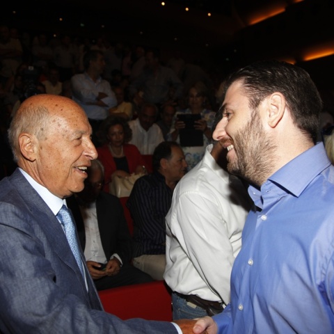 Ο Νίκος Ανδρουλάκης με τον Κώστα Σημίιτη