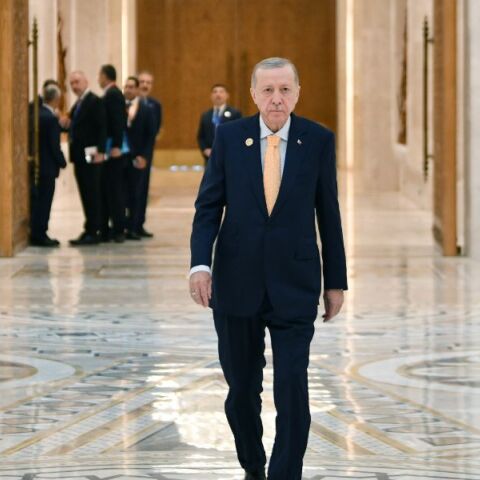 Ερντογάν: Εξήγγειλε πυραύλους βεληνεκούς 2.000 χλμ, νέες φρεγάτες και κορβέτες