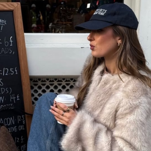 Τα 5 αξεσουάρ του 2025 που δεν πρέπει να λείπουν από την γκαρνταρόμπα σου