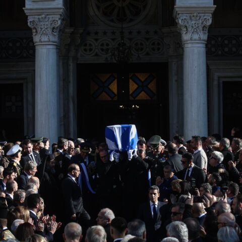 Κηδεία Κώστα Σημίτη: Εικόνες από το ύστατο χαίρε στον πρώην πρωθυπουργό