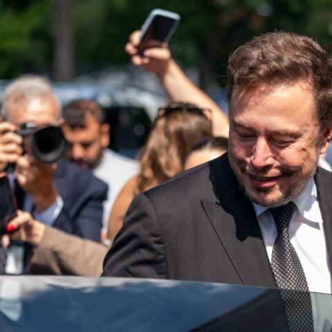 Politico: Ο άνθρωπος του Έλον Μασκ μέσα στο Ευρωκοινοβούλιο