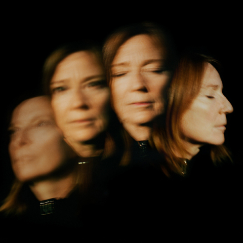 Release Athens 2025: Η Beth Gibbons έρχεται στο Δημοτικό Θέατρο Λυκαβηττού