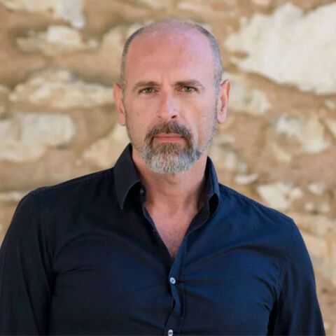 Σταύρος Λίτινας: Καταγγέλλει πως έπεσε θύμα ξυλοδαρμού στα Εξάρχεια - Οδηγός του επιτέθηκε με μανία - Το χρονικό του επεισοδίου