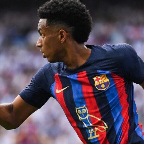 Ο Μπαλντέ καταγγέλλει ρατσιστικές προσβολές