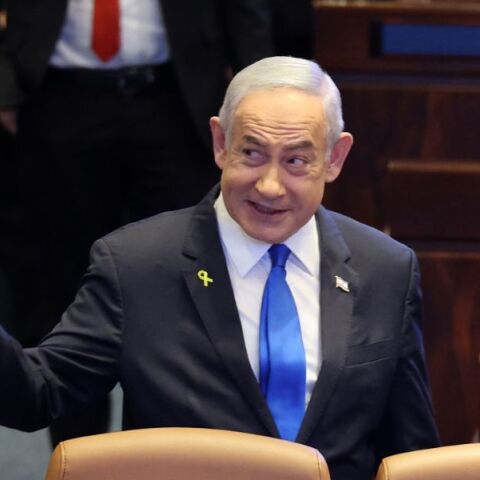 Δεν ξεκίνησε η εκεχειρία στη Γάζα: Η Χαμάς δεν έδωσε τη λίστα με τους ομήρους λέει ο Νετανιάχου