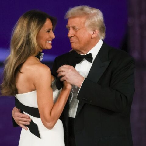 Ορκωμοσία Τραμπ: Ο χορός του 47ου προέδρου των ΗΠΑ με την Πρώτη Κυρία Μελάνια Τραμπ στην τελετή Commander in Chief Βall