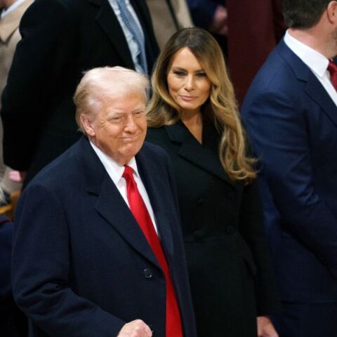 Ο Τραμπ άκουσε στην εκκλησία κήρυγμα για την προστασία των μεταναστών και τα δικαιώματα των ομοφυλοφίλων