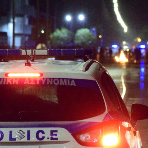 Θεσσαλονίκη: Ληστεία σε κατάστημα τυχερών παιχνιδιών στο κέντρο της πόλης - Απείλησε με μαχαίρι υπάλληλο και απέσπασε ποσό 3.000 ευρώ