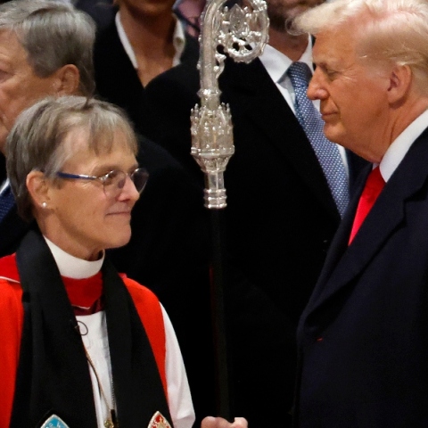 Η χθεσινή αναμέτρηση Τραμπ και επισκόπου Μπάντι 