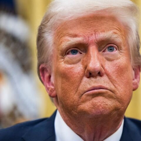 ΗΠΑ: Στην πρώτη συνέντευξη μετά την ορκωμοσία του, ο Ντόναλντ Τραμπ επιτέθηκε στους μετανάστες, τον Τζο Μπάιντεν και τη FEMA