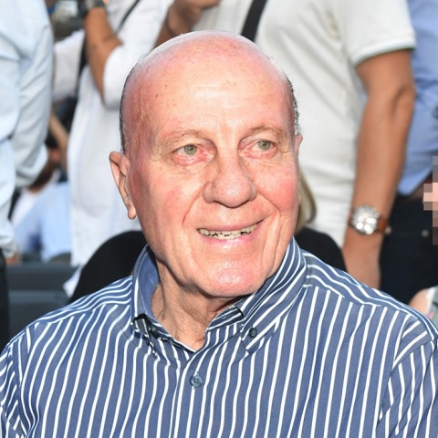 Μίμης Δομάζος