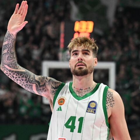 O Παναθηναϊκός αντιμετωπίζει τη Ζαλγκίρις Κάουνας στο ΟΑΚΑ για την 23η αγωνιστική της Euroleague με στόχο  να επιστρέψει στις νίκες