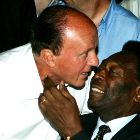 Μίμης Δομάζος: Η μεγάλη «μάχη» του με τον Πελέ και το συγκινητικό «αντίο»