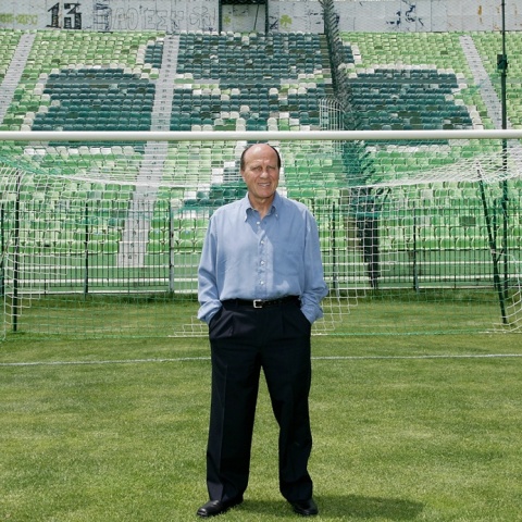 Μίμης Δομάζος