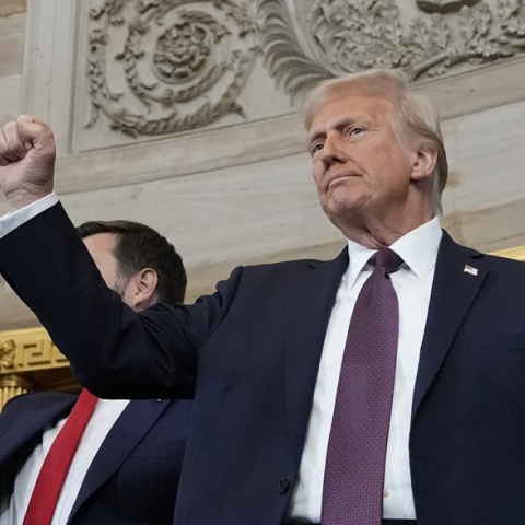  Ντόναλντ Τραμπ 