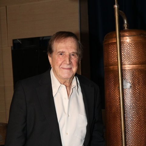 Γιώργος Κωνσταντίνου