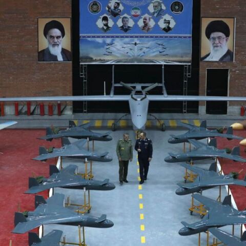 Ιράν: Εκτόξευσε πυραύλους εξοπλισμένους με τεχνητή νοημοσύνη - Οι Φρουροί της Επανάστασης διεξάγουν γυμνάσια - Λίγες χώρες στον κόσμο διαθέτουν τεχνολογία ΑΙ