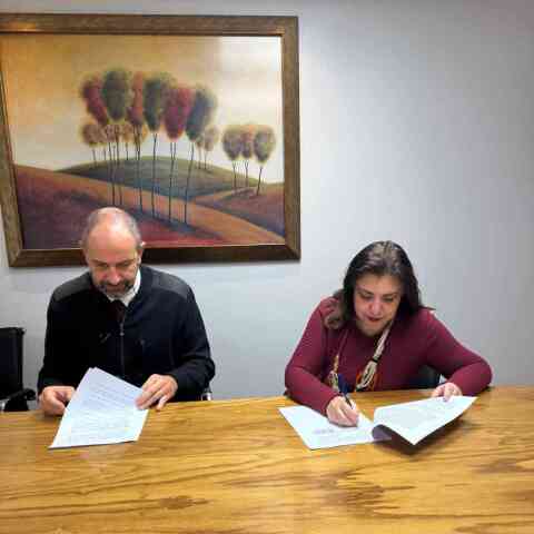 photo_1__υπογραφη_συμβασης