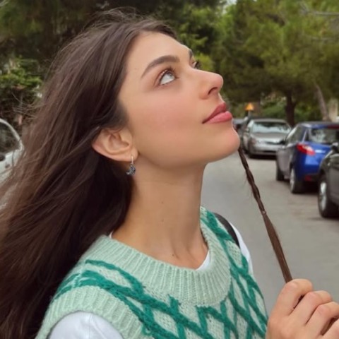 Tι μουσική ακούει η Ιφιγένεια Πιερίδου