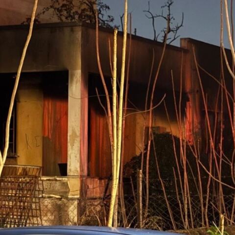 Κολωνός: Φωτιά ξέσπασε σε σπίτι - Εντοπίστηκε σορός