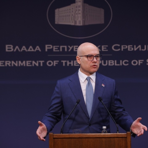  Παραιτήθηκε ο πρωθυπουργός της Σερβίας, Μίλος Βούτσεβιτς