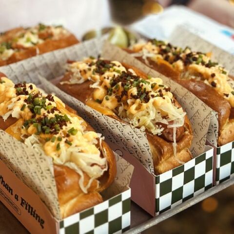 Nosh, Κολωνάκι