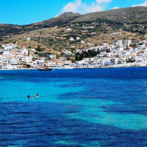 Η Άνδρος κορυφαίος προορισμός της Ευρώπης για διακοπές τον Απρίλιο