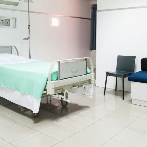 Τα ύποπτα συμπτώματα της μηνιγγίτιδας που δεν αναγνωρίζονται εύκολα 