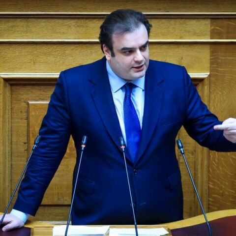 Πιερακάκης για Δημόσια Ωνάσεια Σχολεία: Κανένα παιδί που σήμερα φοιτά σε τέτοιο σχολείο δεν φεύγει από αυτό 