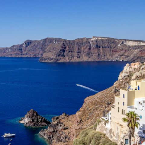 Ηφαιστειολόγος για τους σεισμούς στη Σαντορίνη: Μέσα στις πιθανότητες να έχουμε έκρηξη του ηφαιστείου