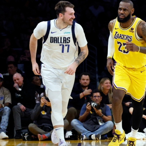 Γίνεται να ανταλλάξεις τον Λούκα Ντόντσιτς;