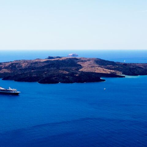 Μήνυμα 112 στη Σαντορίνη για κίνδυνο κατολισθήσεων