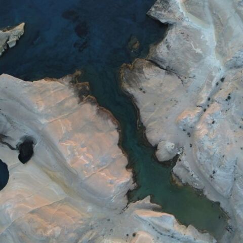 Σαρακήνικο: Ε όχι και «οίκος ανοχής» το ελληνικό κράτος | Μάνος Βουλαρίνος