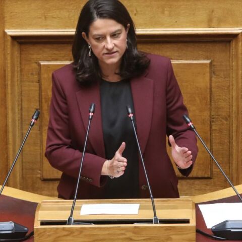 Νίκη Κεραμέως: Προς επέκταση το πρόγραμμα απασχόλησης «55+», προανήγγειλε η υπουργός Εργασίας και Κοινωνικής Ασφάλισης από τη Βουλή. 