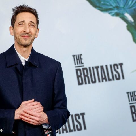 Μακιγιέρ προσπάθησε να αφαιρέσει κατά λάθος τη μύτη του Έιντριεν Μπρόντι στα γυρίσματα της ταινίας The Brutalist - Τα συχνά ατυχήματα του διάσημου ηθοποιού