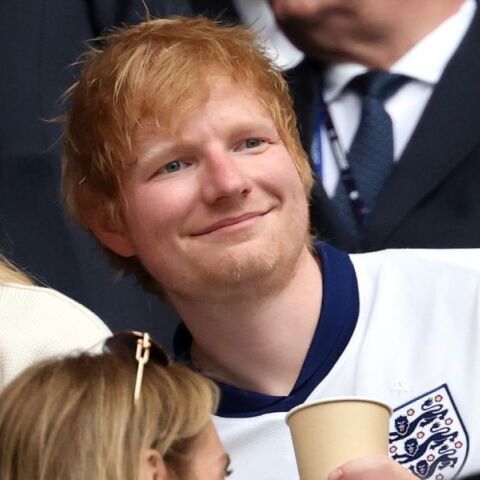 Η αστυνομία στην Ινδία εμπόδισε τον Εντ Σίραν να παίξει μουσική στον δρόμο πριν από τη συναυλία του - Αποσυνέδεσαν το μικρόφωνο του Βρετανού ποπ σταρ