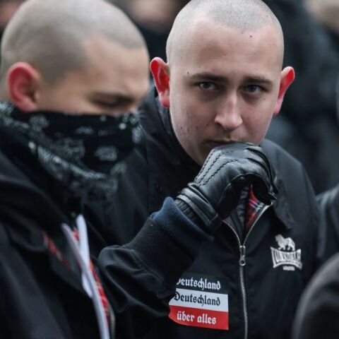 Γερμανία: Η άνοδος της ακροδεξιάς μεταξύ των νέων ανδρών και η ολοένα αυξανόμενη επιρροή του αντιμεταναστευτικού AfD της Άλις Βάιντελ 