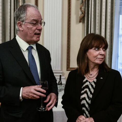 Η Κατερίνα Σακελλαρούλου συνεχάρη τηλεφωνικά τον Κώστα Τασούλα για την εκλογή του στην Προεδρία της Δημοκρατίας