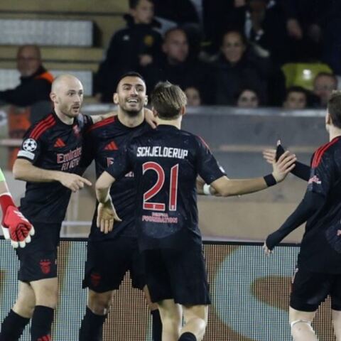 Champions League: Με ήρωα τον Παυλίδη πέρασε η Μπενφίκα από το Μονακό