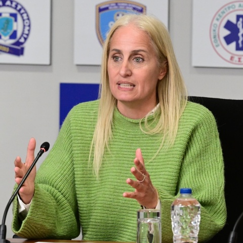 Εύη Νομικού