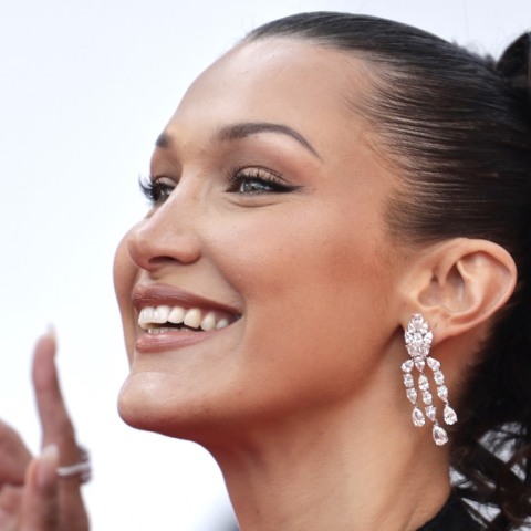 Ποια μακιγιάζ είναι κατάλληλα για «κουκουλωτά» μάτια