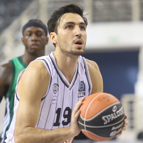 Εθνική Ελλάδας: Κατσίβελης αντί Γουόκαπ για τα παράθυρα - Λόγω του τραυματισμού του άσου του Ολυμπιακού