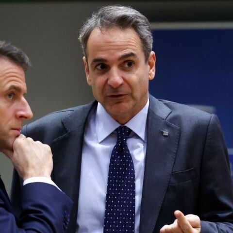 Reuters: Η Γαλλία συγκαλεί νέα σύνοδο για την Ουκρανία με συμμετοχή και της Ελλάδας