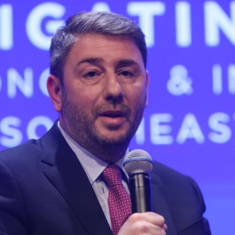 Ανδρουλάκης από Σάμο: Η κυβέρνηση επενδύει στην τοξικότητα και τον διχασμό