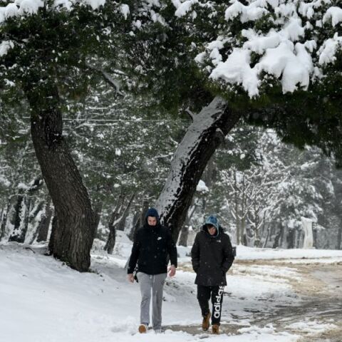 Κακοκαιρία Coral:  Πού θα χιονίσει τις επόμενες ώρες - Στο στόχαστρο και η Αττική