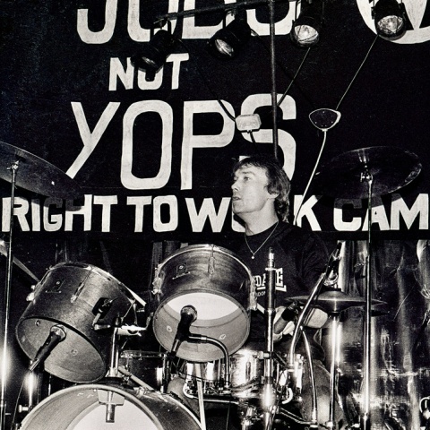 Ρικ Μπάκλερ: Πέθανε ο ντράμερ του συγκροτήματος The Jam