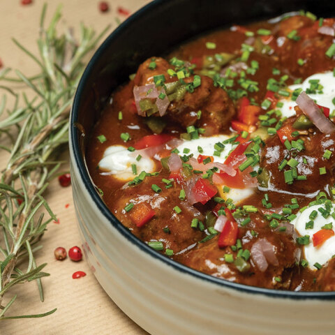 Το Μαύρο Πρόβατο του Press Café: Αγαπημένη ελληνική δημιουργική κουζίνα