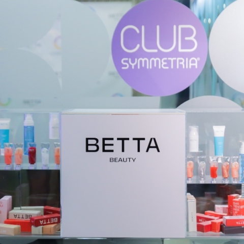 Symmetria x Betta Beauty